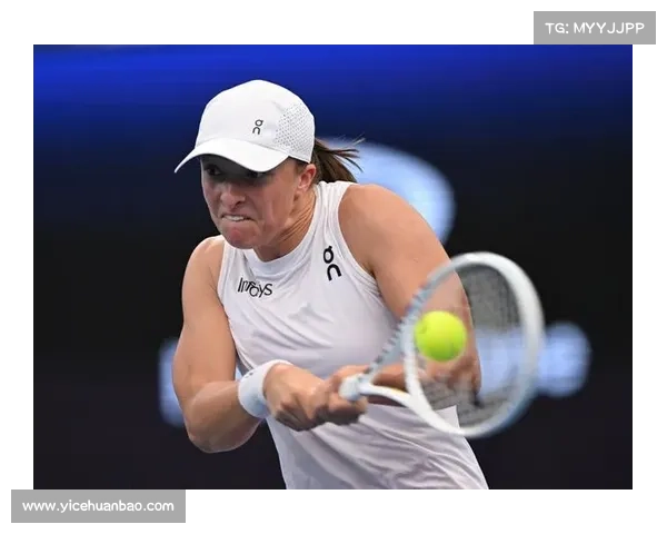 德国男子网球队夺得戴维斯杯冠军历史性突破全队表现亮眼 德国男子网球队夺得戴维斯杯冠军历史性突破全队表现亮眼